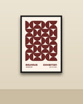 Bauhaus 7 en una pared clara con marco negro (imagen ilustrativa)