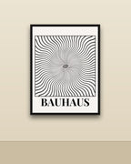 Bauhaus Espiral en una pared clara con marco negro (imagen ilustrativa)
