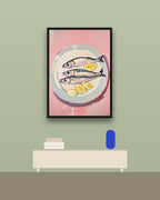 Sardinas con limón en una pared verde con marco negro (imagen ilustrativa)