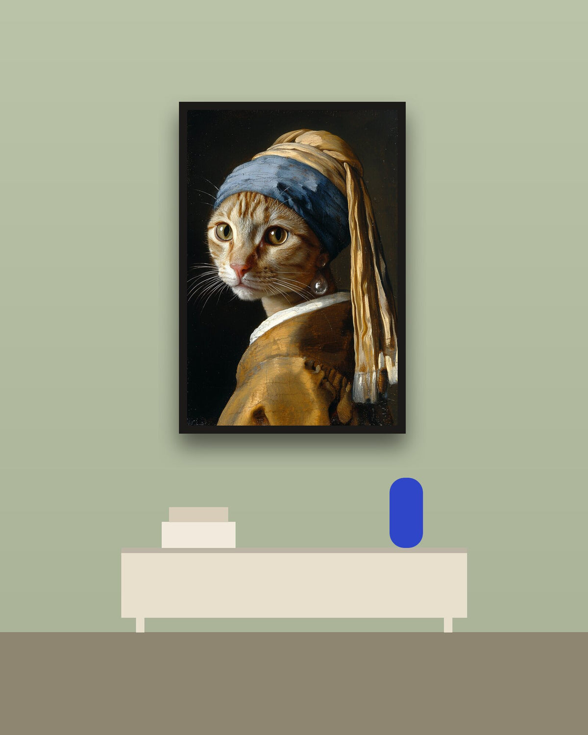 La gata de la perla en una pared verde con marco negro (imagen ilustrativa)