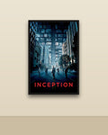 Inception en una pared clara con marco negro (imagen ilustrativa)