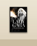 Lady Gaga Presents The Monster Ball Tour at Madison Square Garden en una pared clara con marco negro (imagen ilustrativa)